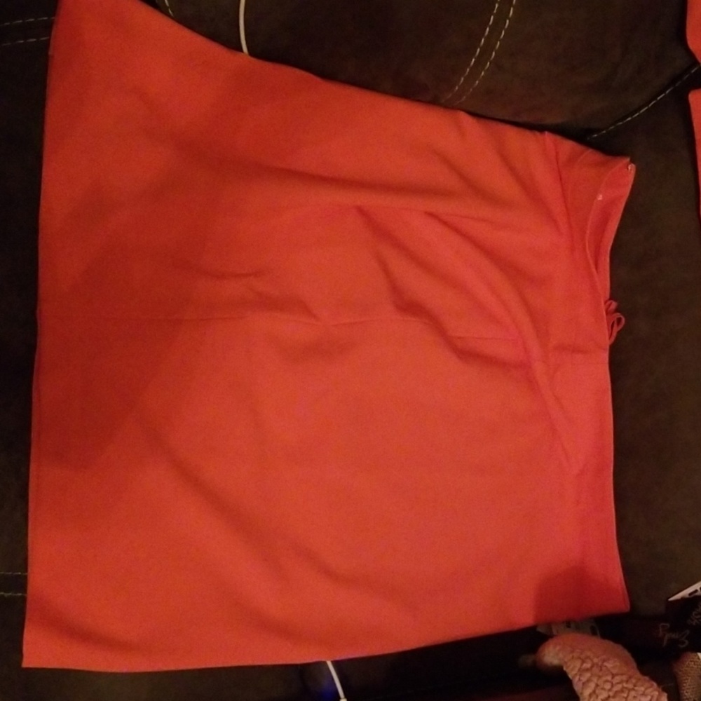 Suit - Picture 2 of 3